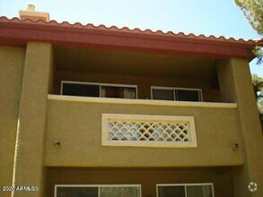 Building Photo - 2929 W Yorkshire Dr