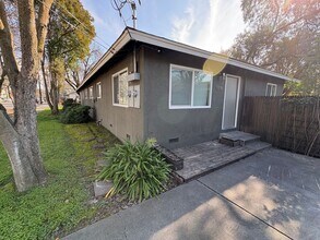 Building Photo - 537 F St