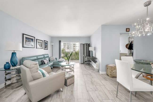 Photo - 2731 NE 14th Street Cswy Apartment