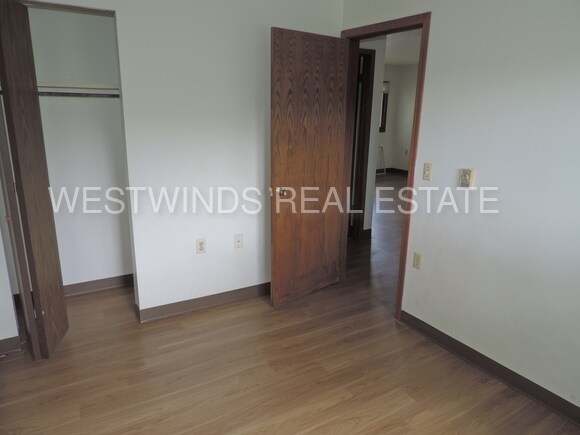 Foto del edificio - 190 Sugar Creek Ln