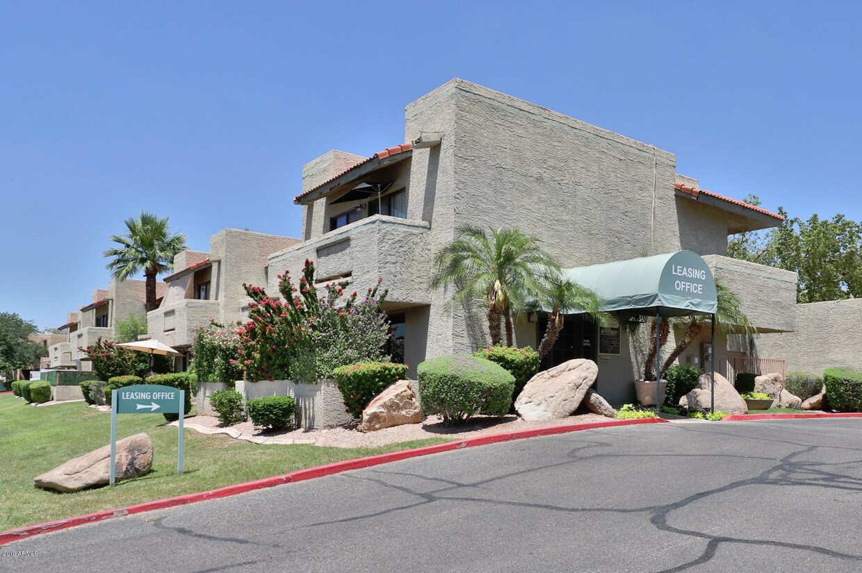 935 N Granite Reef Rd Unit 123, Scottsdale, AZ 85257 Apartment for