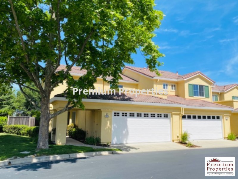 Primary Photo - 7025 Briza Loop