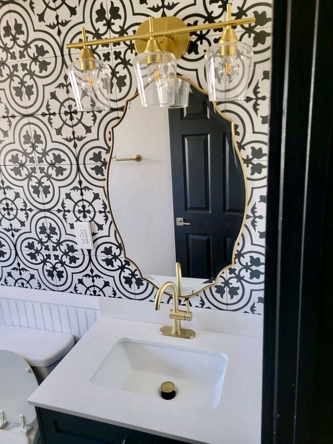 Foto del edificio - Beautiful 3 Bedroom Home Ready for immediate Move in!