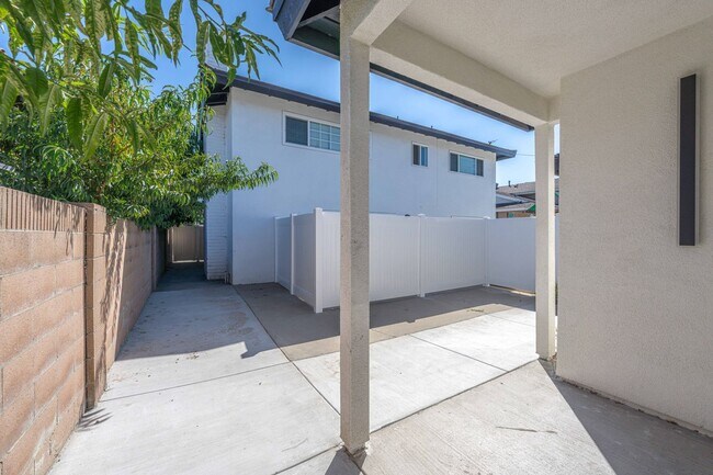 Building Photo - 11061 Bixler Circle