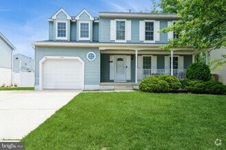 Building Photo - 214 Chinnick Ave