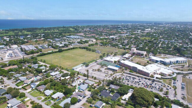 Foto del edificio - 2504 Oceanview Ave