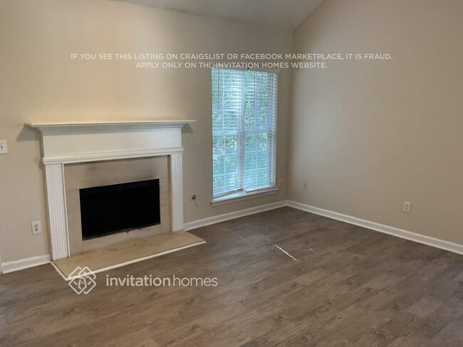 Foto del edificio - 3909 Fieldway Rd