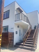 Building Photo - 5610-5612 Hooper Ave.