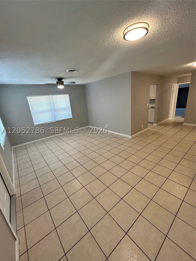 Foto del edificio - 1508 NW 8th Ct