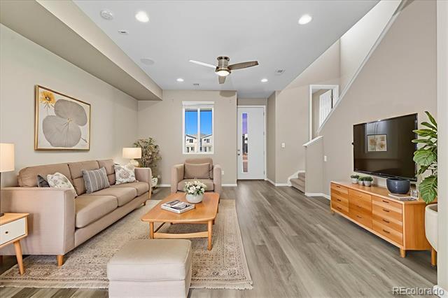 Foto del edificio - 17216 E Alameda Pkwy