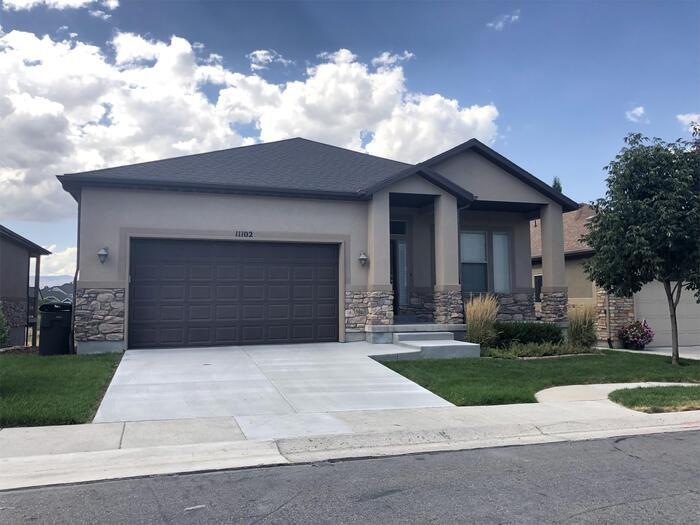 Primary Photo - 11102 Cadbury Dr