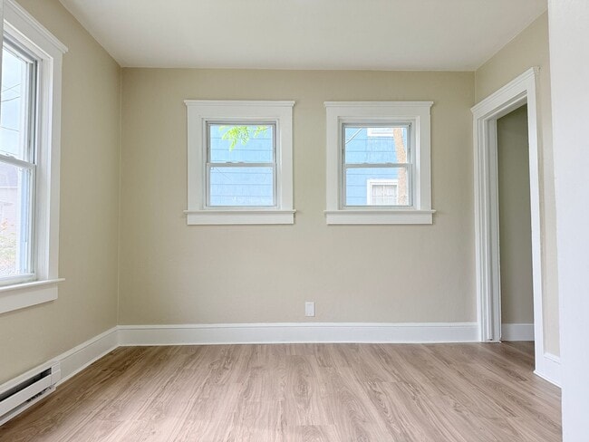 Building Photo - Cozy, Newly Renovated 2-Bed Retreat in the heart of Milford, DE!