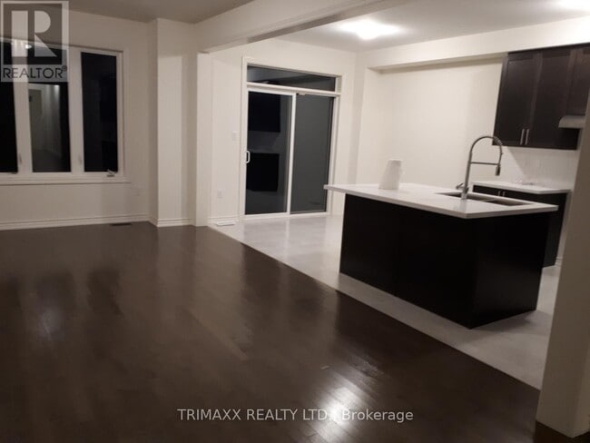 Building Photo - 2080 Coppermine St