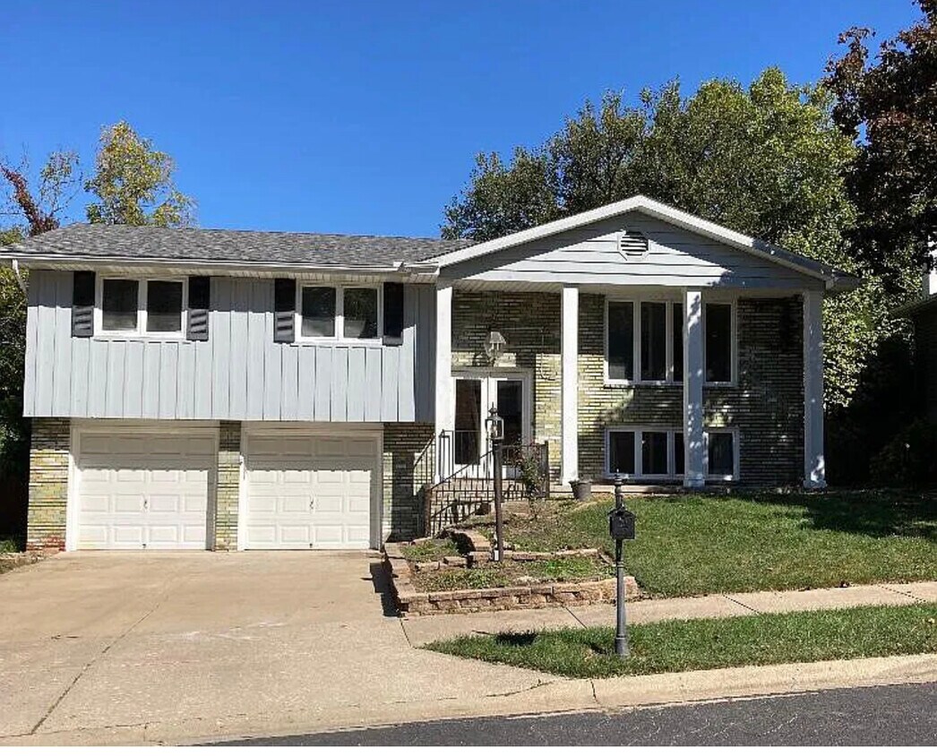 1017 W Centennial Dr, Peoria, IL 61614 House Rental in Peoria, IL