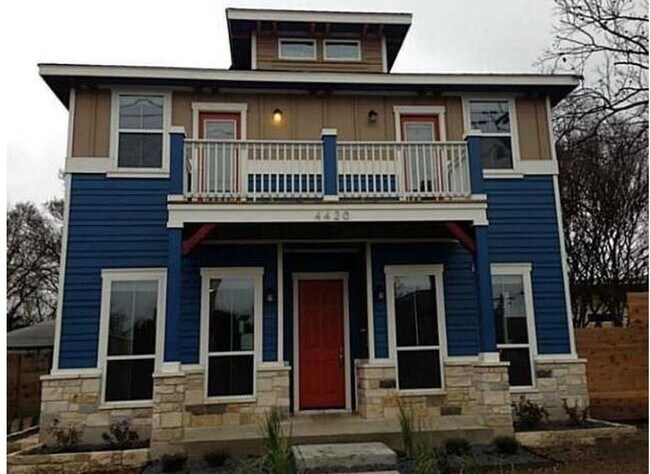 Building Photo - 4420 Red River St