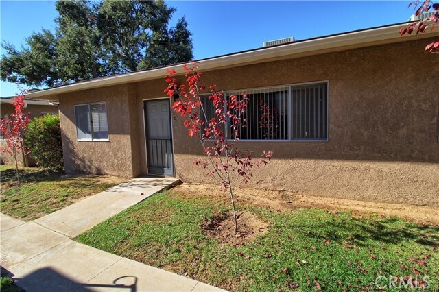 Primary Photo - 35294 Adams Ln