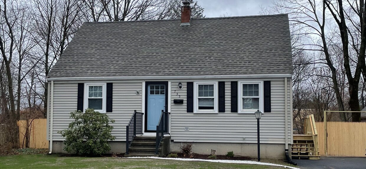 735 Pleasant St, Weymouth, MA 02189 House Rental in Weymouth, MA