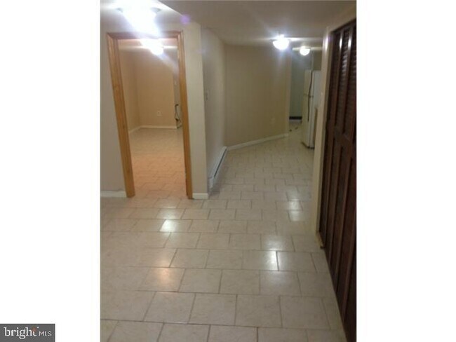 Foto del edificio - 7901 Woolston Ave