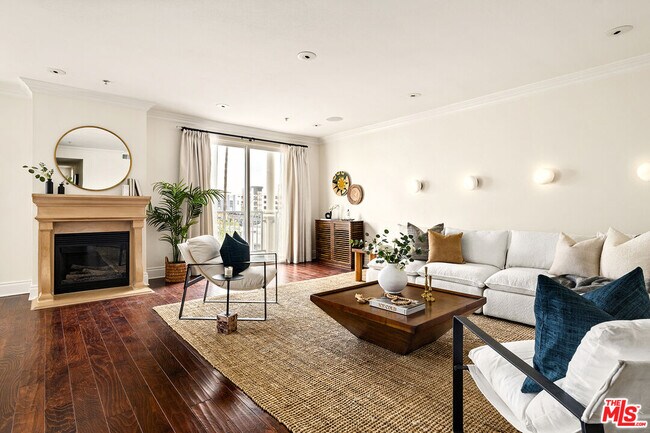Foto del edificio - 1023 Wilcox Ave