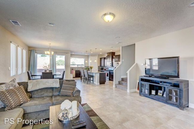 Foto del edificio - 3 br, 3 bath House - 12023 Zanjero Rd SE