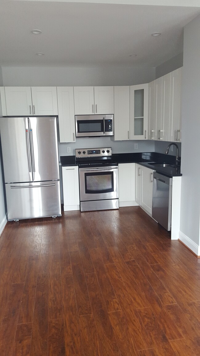 Kitchen - 1 E Chase St