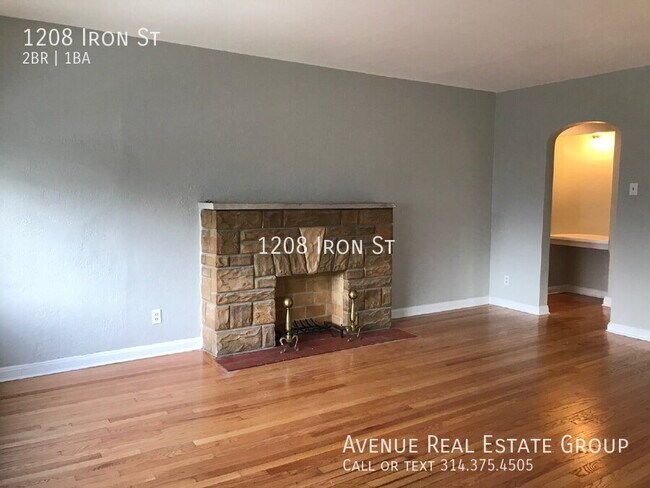 Foto del edificio - 1208 Iron St-