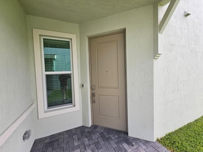Building Photo - 4354 Hammock Grove Dr