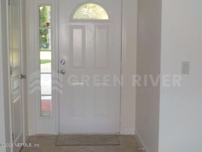 Foto del edificio - 1761 Oak Grove Dr S