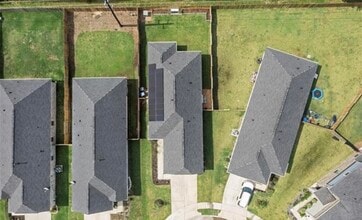 Building Photo - 31606 Heguy Pass