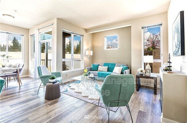 Foto del edificio - 2222 152nd Ave NE