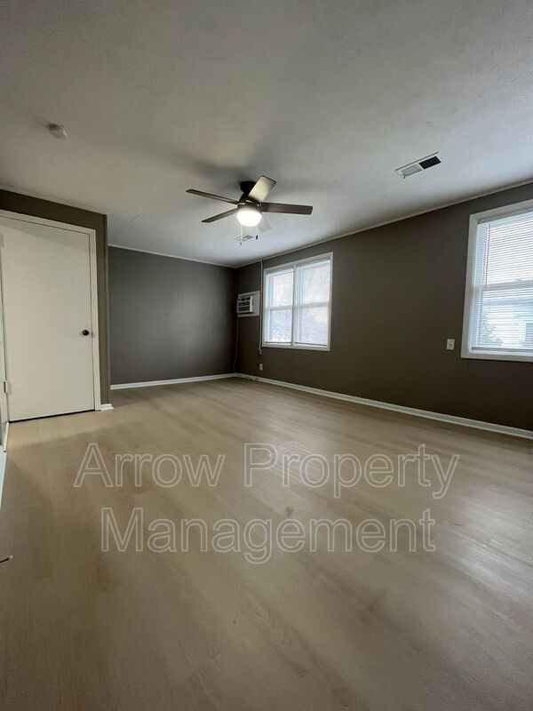 Foto del edificio - 1979 South St