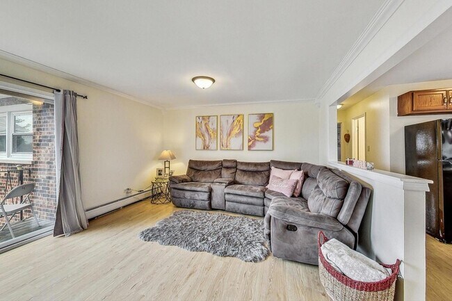 Foto del edificio - 4545 Prescott Ave
