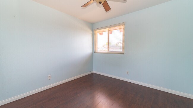 Building Photo - 12870 Gambusa Way
