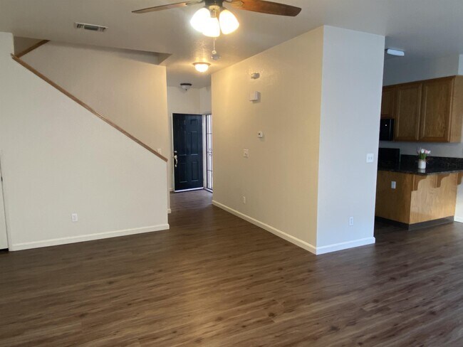 Foto del edificio - 2917 Snyder Ave