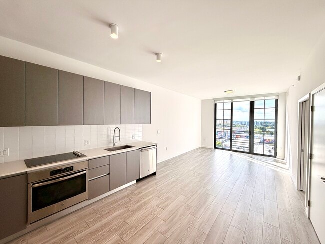 Foto del edificio - 253 NW 31st St