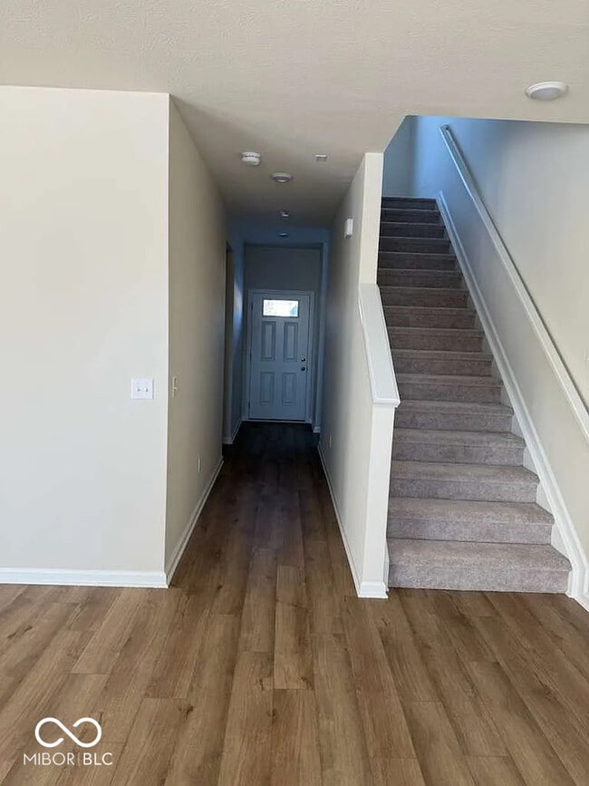 Foto del edificio - 3846 Riverstone Dr