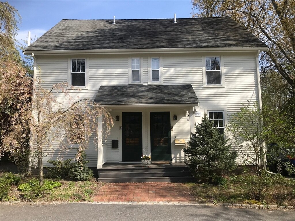 Foto principal - 19 Davis Ct