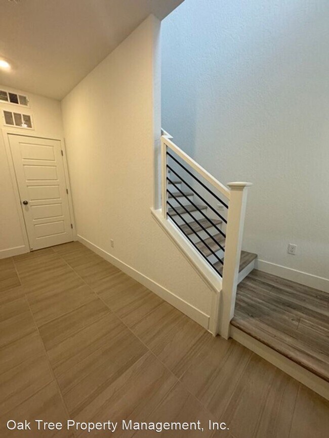 Foto del edificio - 3 br, 2 bath House - 576 N. Chapel Hill Lane