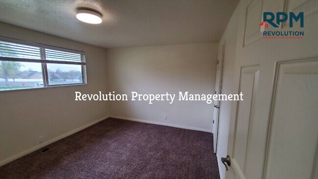 Foto del edificio - 2 Bedroom Duplex in Lindon