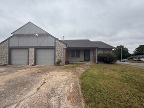 Building Photo - 6637 E 72nd Pl Building Photo - 6637 E 72nd Pl