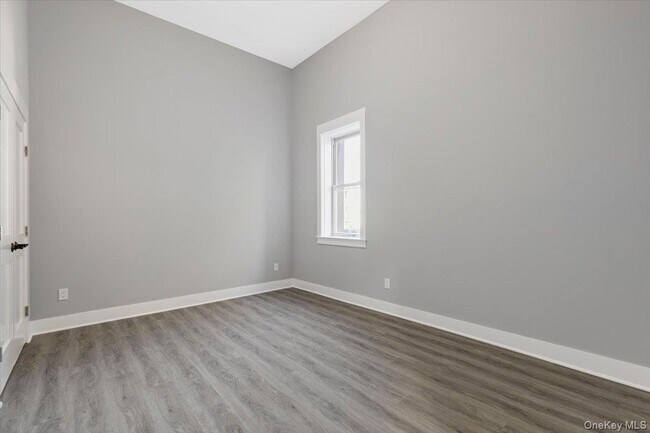 Building Photo - 47 Beekman Ave