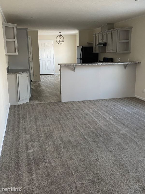 Building Photo - 3 br, 2 bath Mobile Home - 6765 Jr Dr