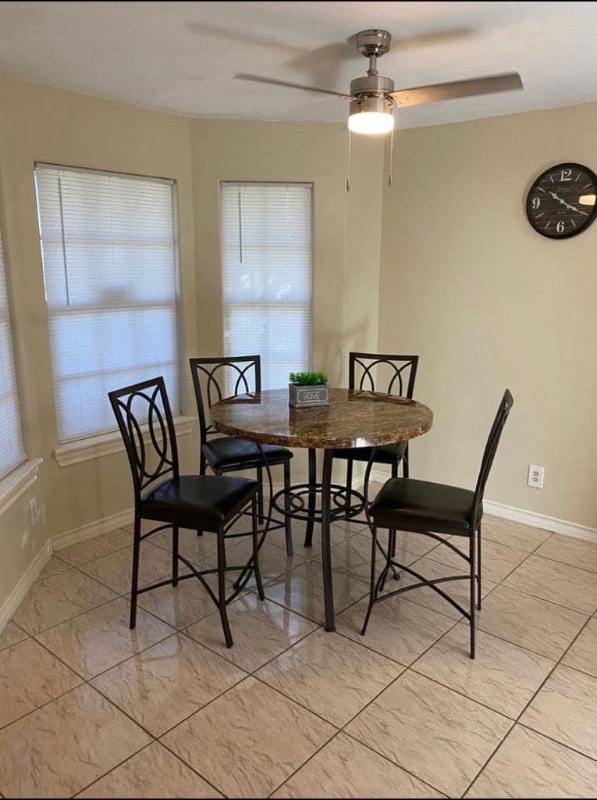 Foto del edificio - 1016 Dicky Ln