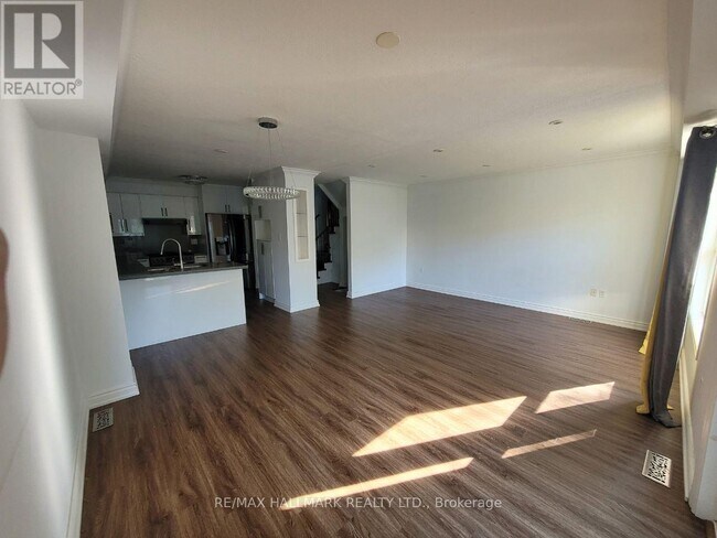 Building Photo - 95 Crittenden Dr