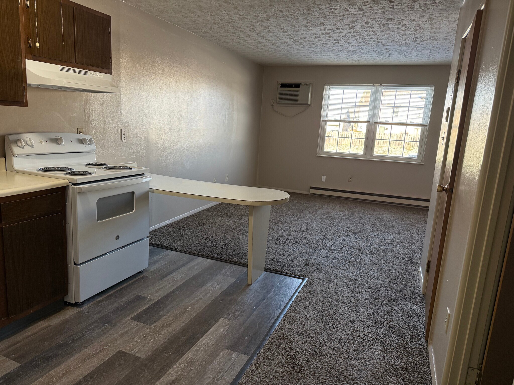 Hitchcock Apartments – photo 3