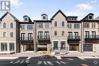 Building Photo - 260-260 Eagle St