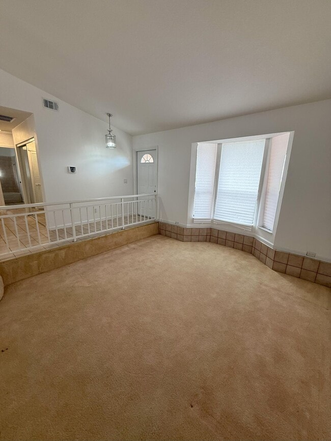 Building Photo - 1334 N Mangonia Dr