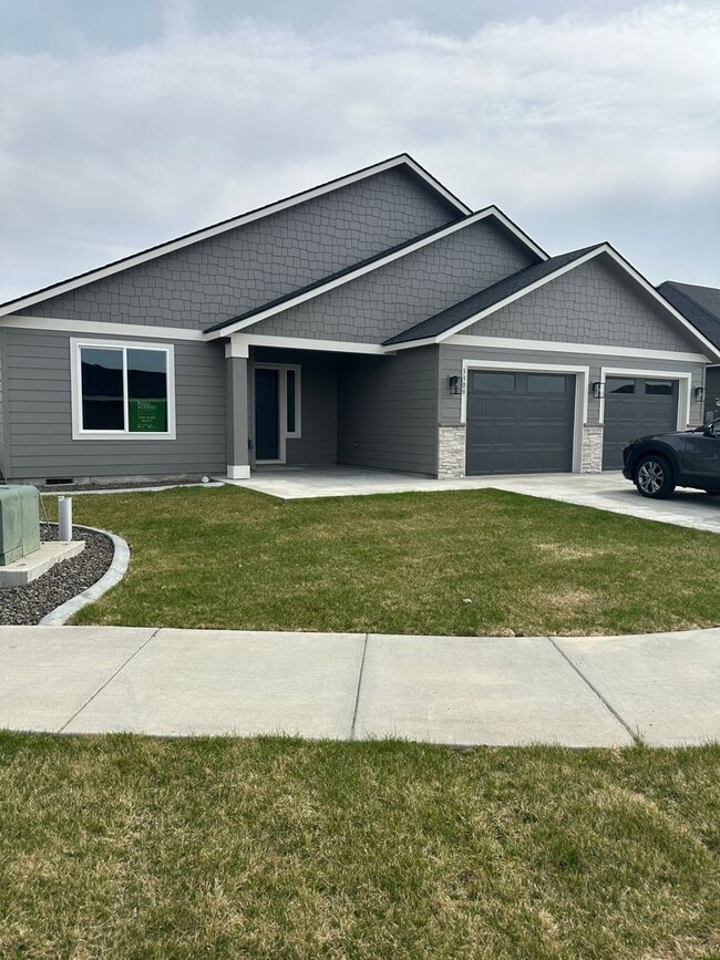 Building Photo - 3309 Crabapple Ct