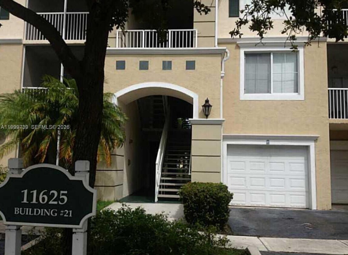 Foto del edificio - 11625 W Atlantic Blvd