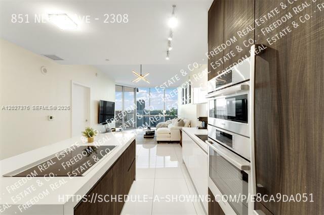 Foto del edificio - 851 NE 1st Ave